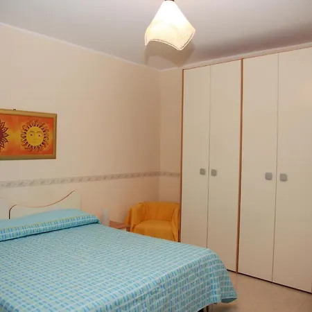 Nocleg ze śniadaniem Dimoraoasiantica Casa Vacanza